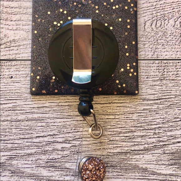 Morgan Wallen Badge Reel - Picture 4 of 4